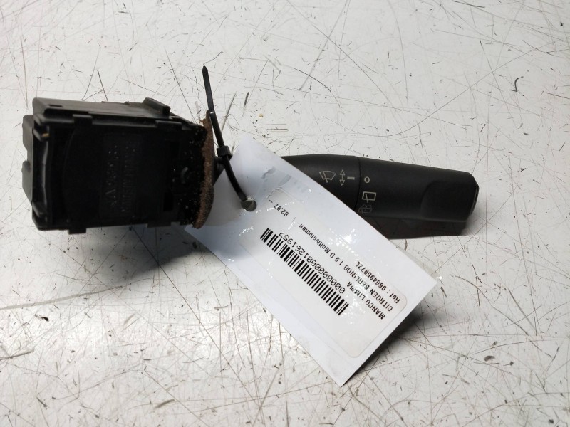 Recambio de mando limpia para citroen berlingo 1.9 d multivolumen referencia OEM IAM 96049597ZL  