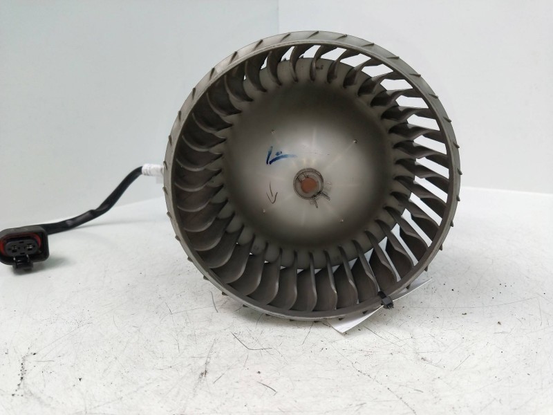 Recambio de motor calefaccion para audi a8 (4e2) 3.7 quattro referencia OEM IAM 0130111047 0160700661 