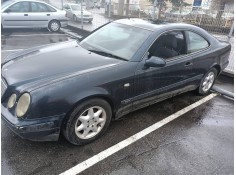 mercedes clase clk (w208) coupe del año 2003