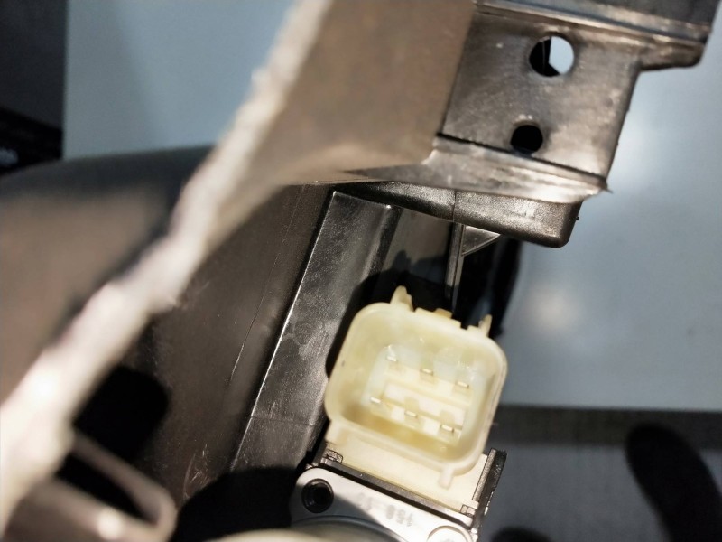 Recambio de elevalunas delantero derecho para ford fiesta (ccn) sync edition referencia OEM IAM 8A6114553B  3P