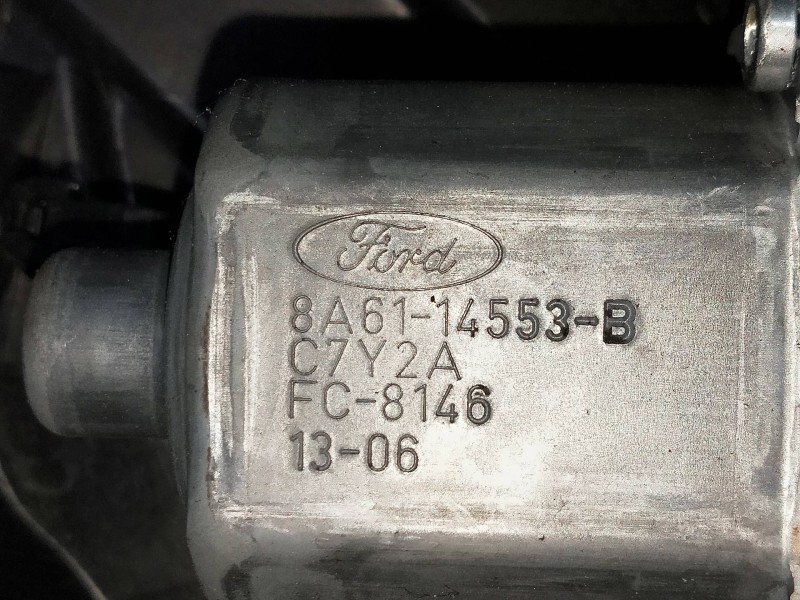 Recambio de elevalunas delantero derecho para ford fiesta (ccn) sync edition referencia OEM IAM 8A6114553B  3P