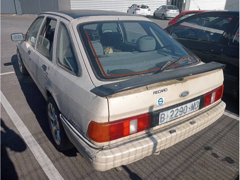 ford sierra berlina del año 1991