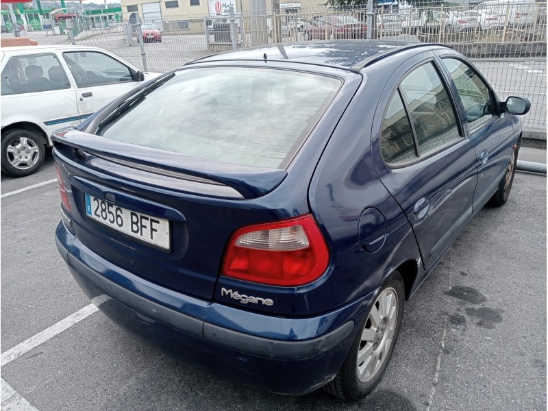 renault megane i fase 2 berlina (ba0) del año 2001