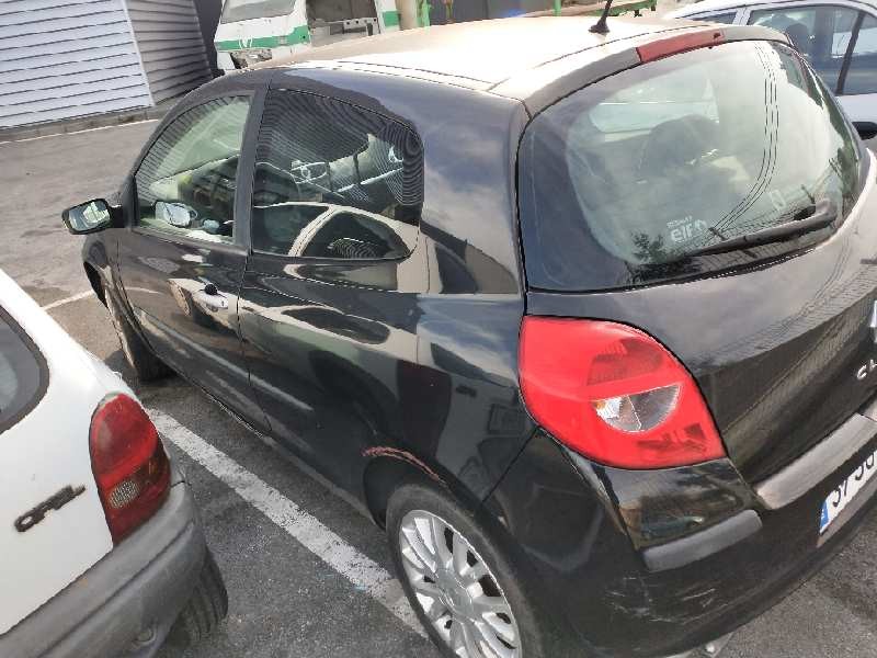 renault clio iii del año 2008