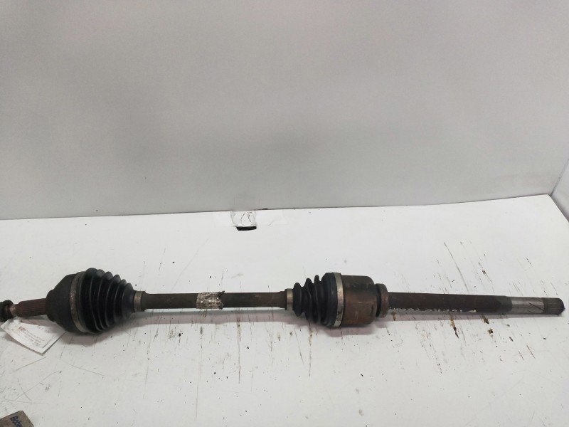 Recambio de transmision delantera derecha para opel vivaro furgón/combi (07.2006 =>) combi l1h1 2,7t edition referencia OEM IAM 