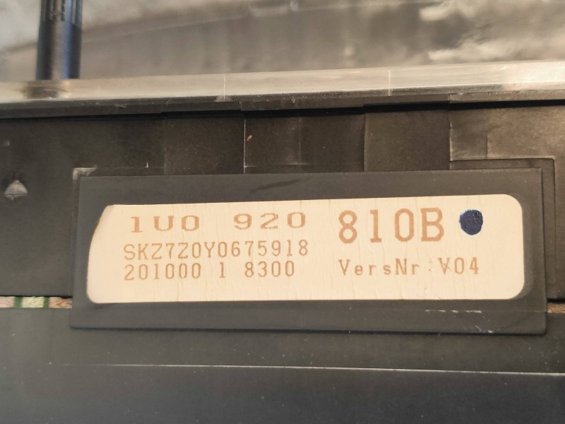 Recambio de cuadro instrumentos para skoda octavia berlina (1u2) ambiente referencia OEM IAM 110080058007 1U0920810B 