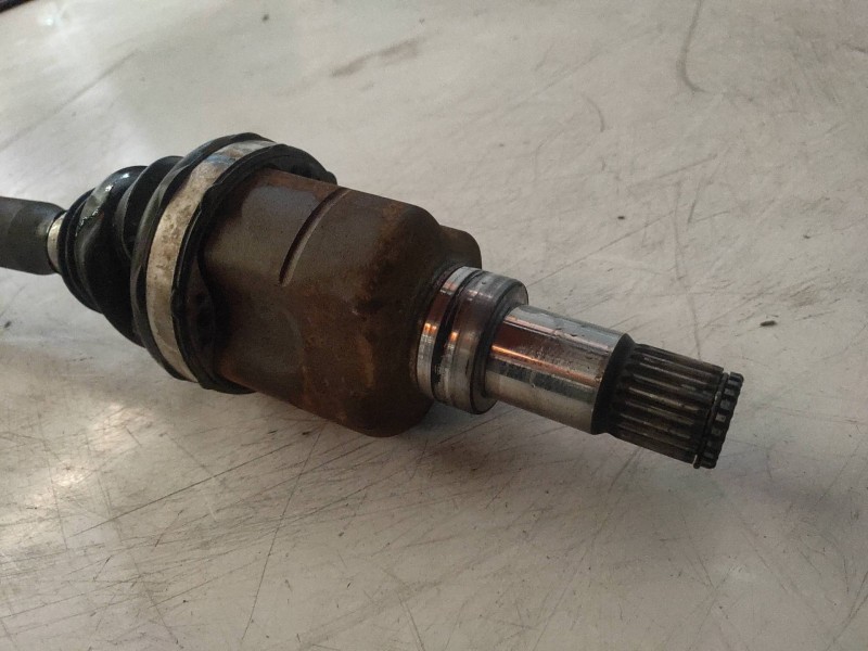 Recambio de transmision delantera izquierda para ford tourneo courier (c4a) ambiente referencia OEM IAM ET763B437AA  