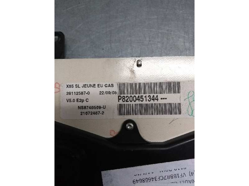 Recambio de cuadro instrumentos para renault clio ii fase ii (b/cb0) community referencia OEM IAM P8200451344 281125870 21672487