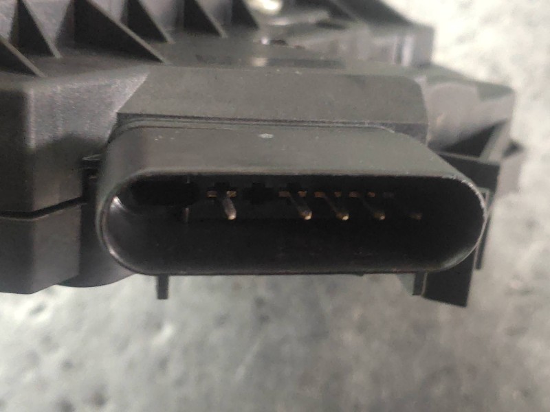 Recambio de motor cierre centralizado delantero derecho para ford tourneo courier (c4a) ambiente referencia OEM IAM BM5AA21812DF