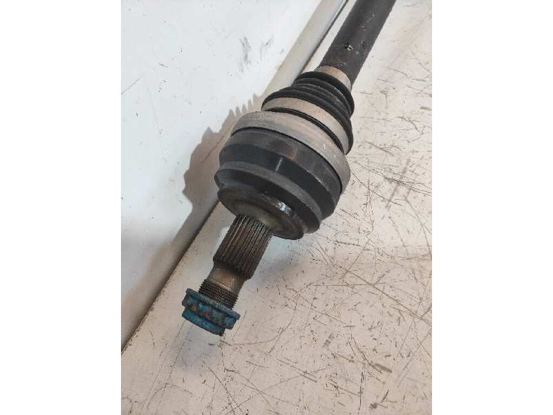 Recambio de transmision trasera izquierda para mercedes clase c (w205) lim. c 220 cdi bluetec (205.004) referencia OEM IAM A2053