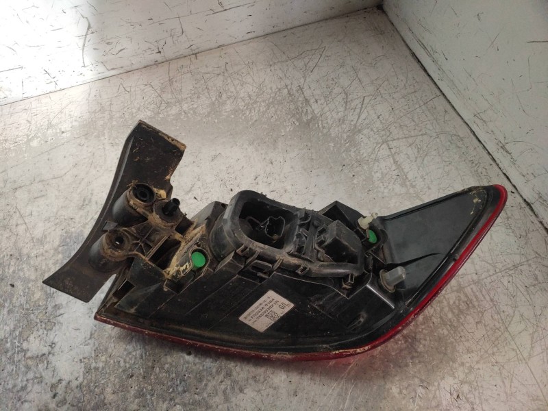 Recambio de piloto trasero izquierdo para renault clio iv limited referencia OEM IAM 265553021R  