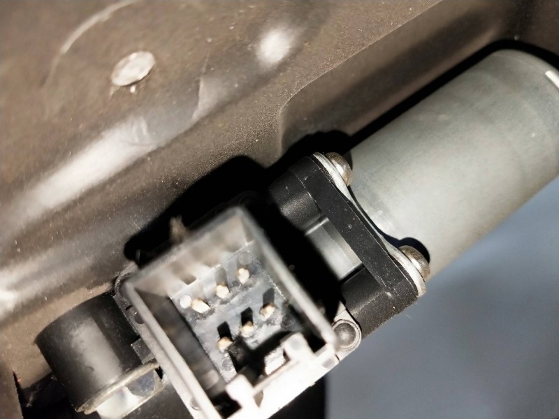 Recambio de elevalunas delantero derecho para mazda 3 lim. (bl) active referencia OEM IAM   5P