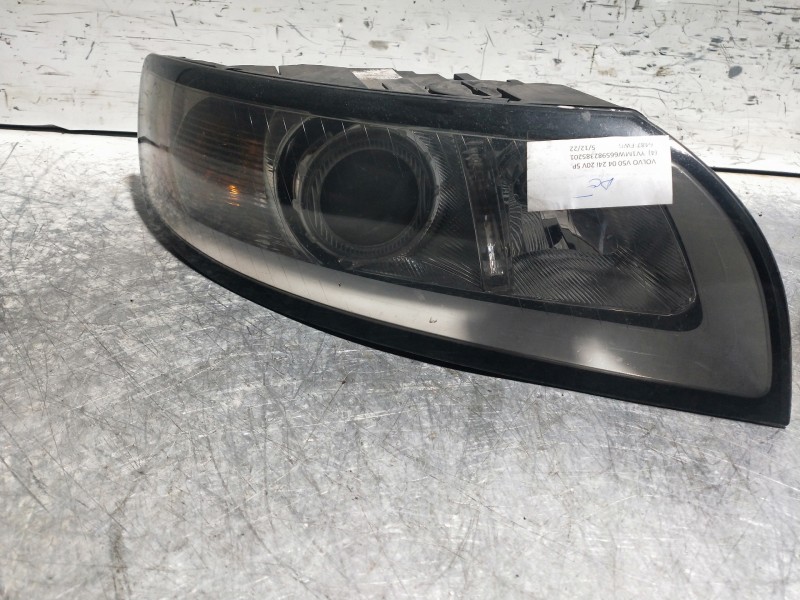 Recambio de faro derecho para volvo v50 familiar 2.4 kinetic referencia OEM IAM 30763034RH 0301237202 