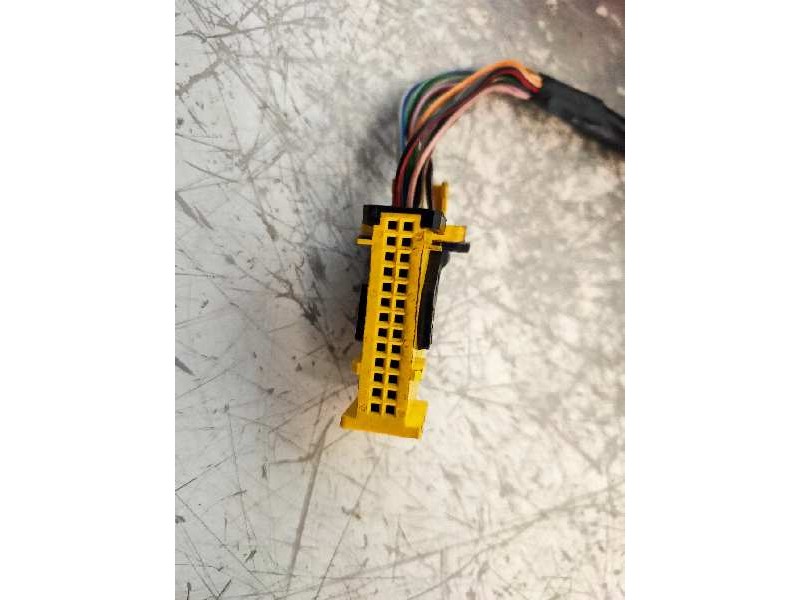 Recambio de retrovisor izquierdo para lancia thesis (115) 3.0 v6 24v cae emblema referencia OEM IAM   