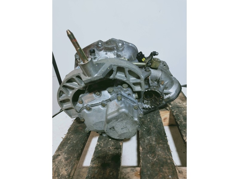 Recambio de caja cambios para chevrolet evanda cdx referencia OEM IAM BM4176 FD015959 
