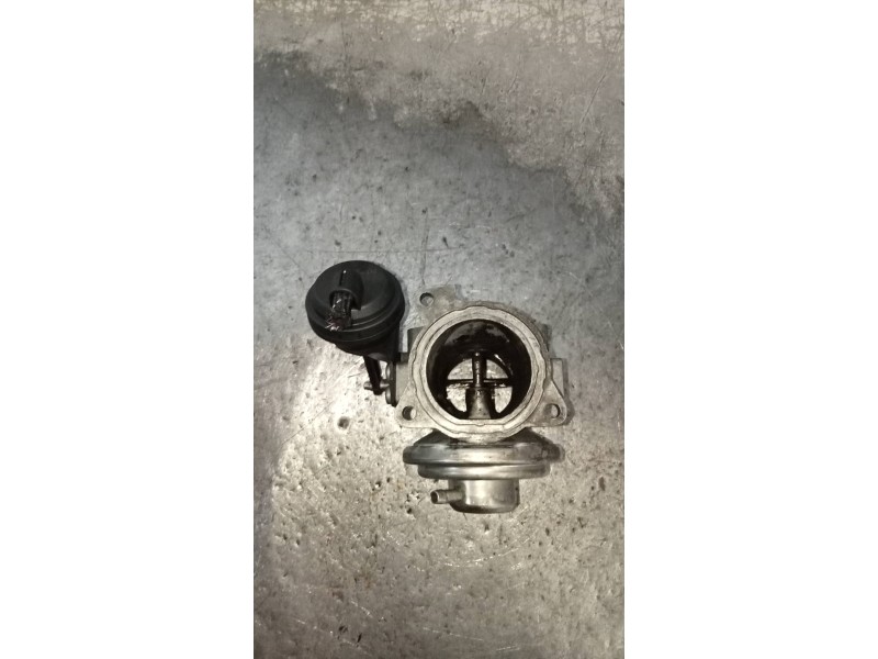 Recambio de valvula egr para seat toledo (1m2) signum referencia OEM IAM 038129637B  