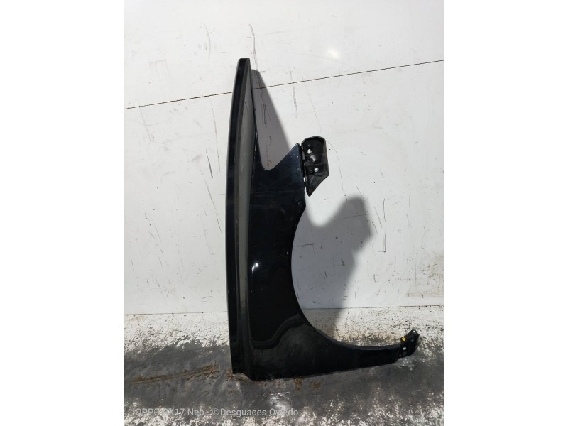 Recambio de aleta delantera izquierda para volvo v50 familiar 2.0 d kinetic referencia OEM IAM   