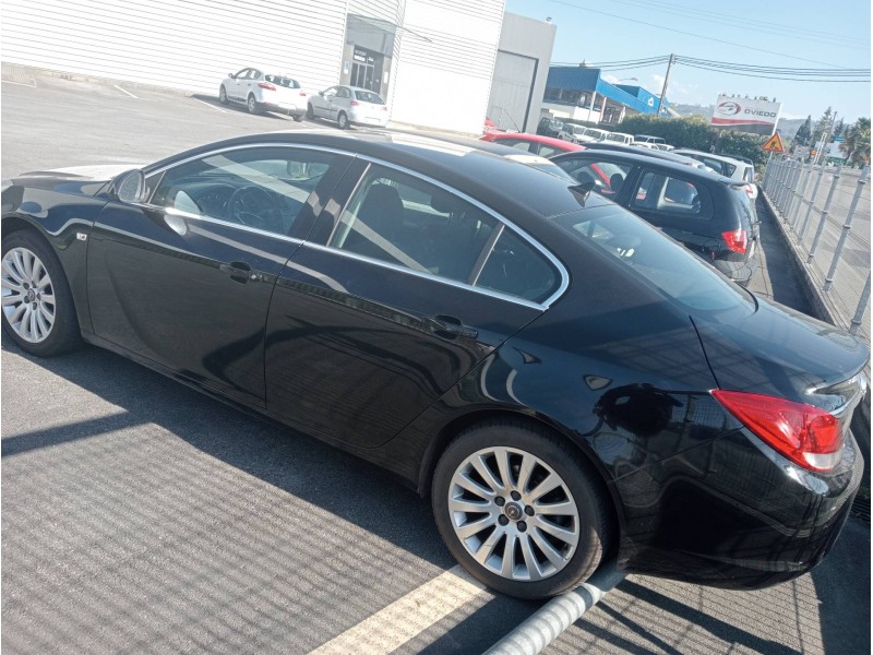 opel insignia berlina del año 2009