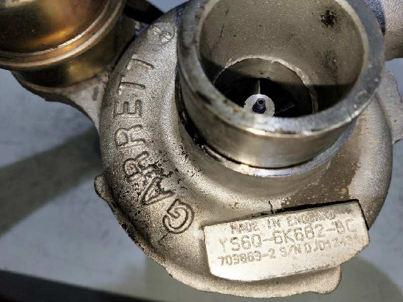 Recambio de turbocompresor para ford fiesta berlina (dx) futura referencia OEM IAM 7038632 YS6Q6K682BC 