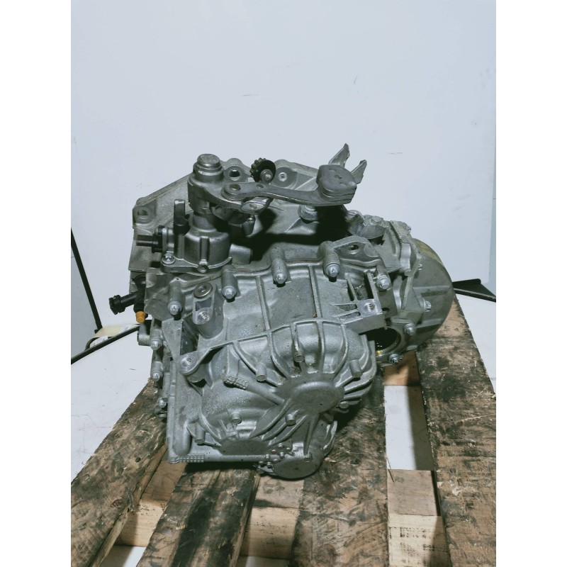 Recambio de caja cambios para opel mokka x color edition start/stop referencia OEM IAM M320LUJ 3833RA8 5050547BM8