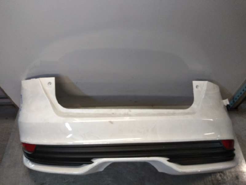 Recambio de paragolpes trasero para ford focus lim. st referencia OEM IAM   