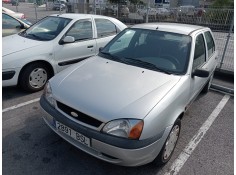 ford fiesta berlina (dx) del año 2002