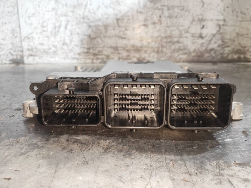 Recambio de centralita motor uce para land rover freelander (lr2) td4 e referencia OEM IAM 0281017917 BH5212C520VC 