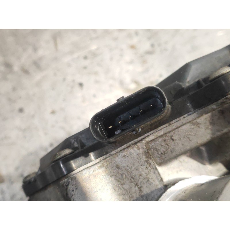 Recambio de valvula egr para opel corsa e color edition ecoflex referencia OEM IAM 55260126 HU1506000020 