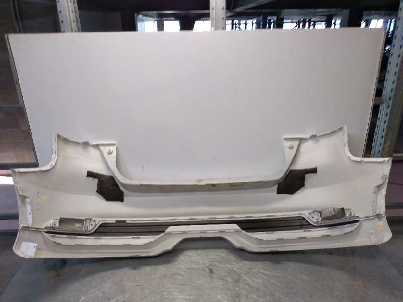 Recambio de paragolpes trasero para ford focus lim. st referencia OEM IAM   