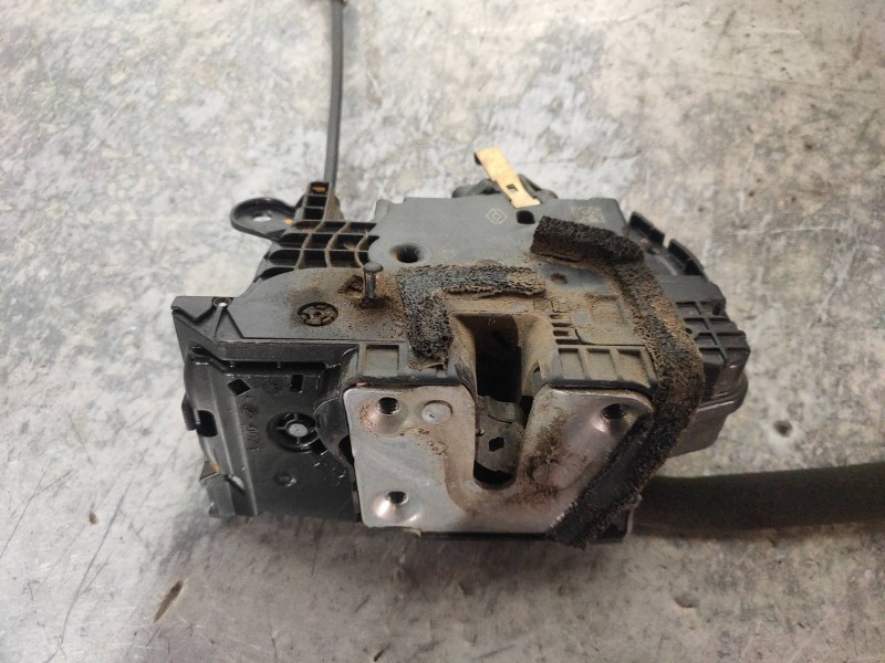 Recambio de motor cierre centralizado trasero derecho para renault clio iv limited referencia OEM IAM 825002104R  