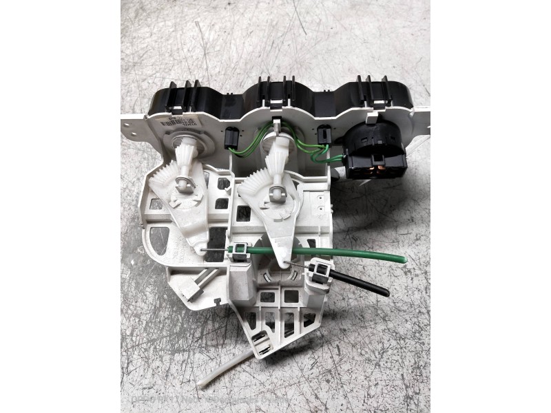 Recambio de mando calefaccion / aire acondicionado para kia picanto 1.1 ex referencia OEM IAM U134EL  