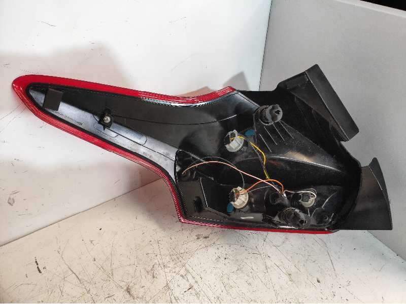 Recambio de piloto trasero derecho para ford focus lim. st referencia OEM IAM F1EB13404CF  