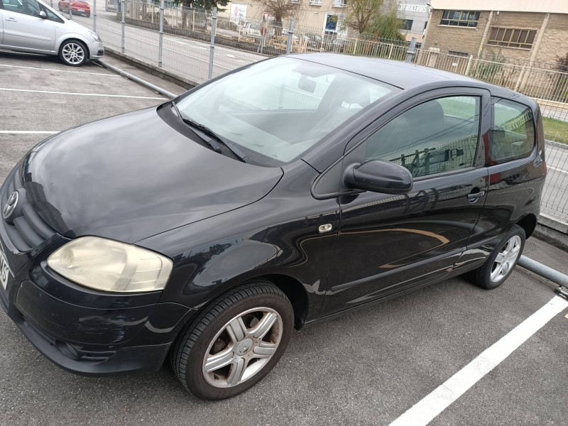 volkswagen fox (5z1) del año 2005
