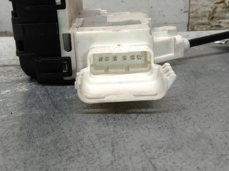 Recambio de motor cierre centralizado delantero izquierdo para citroen c4 berlina collection referencia OEM IAM 9660699780F03  5