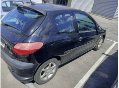 peugeot 206 berlina del año 2001 2