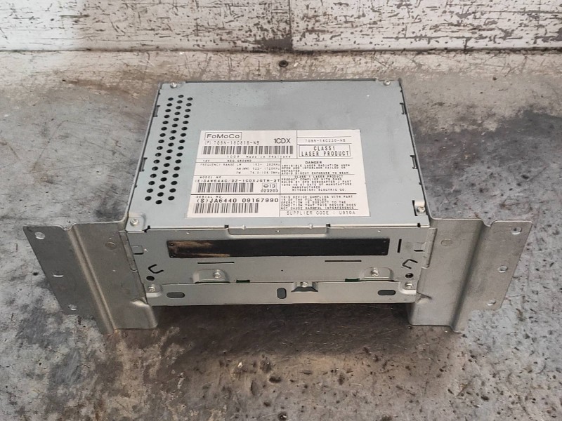 Recambio de sistema audio / radio cd para land rover freelander (lr2) td4 e referencia OEM IAM 7G9N18C815NB  