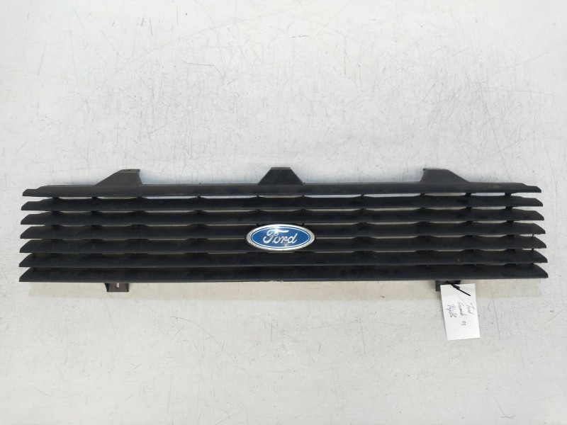 Recambio de rejilla delantera para ford granada berl./turnier 2.8 v6 referencia OEM IAM   