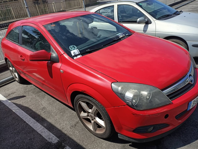 opel astra gtc del año 2005