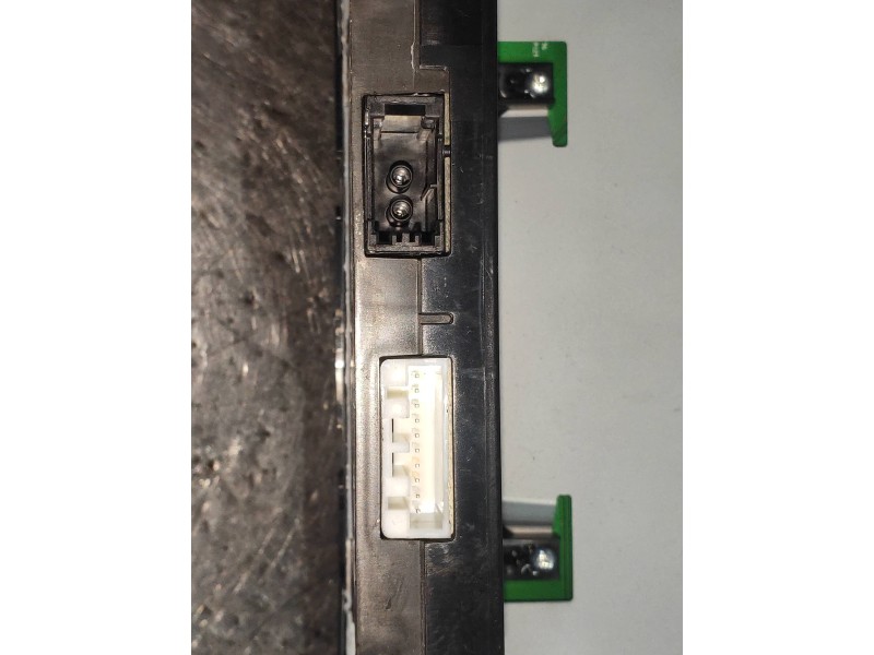 Recambio de mando multifuncion para land rover freelander (lr2) td4 e referencia OEM IAM 6H5218845AC MA501100218 