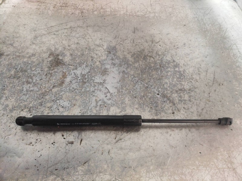 Recambio de amortiguadores capo para renault clio iv limited referencia OEM IAM 654703934R  