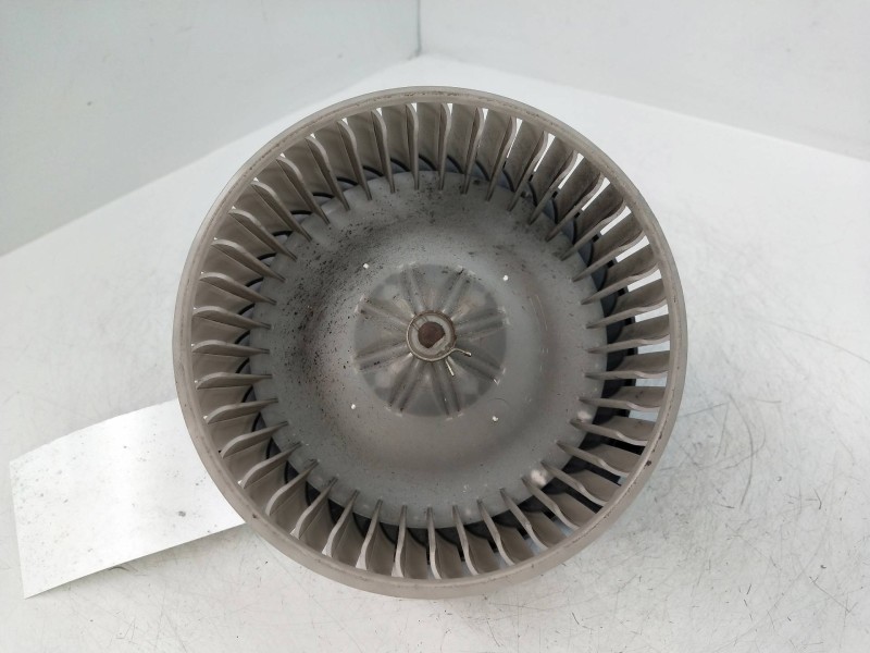 Recambio de motor calefaccion para toyota avensis berlina (t25) referencia OEM IAM MF0160700610 0130101601 