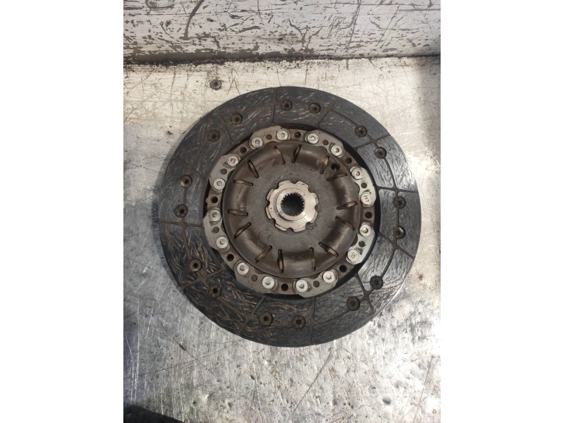 Recambio de kit embrague para opel corsa e color edition ecoflex referencia OEM IAM 55564199  