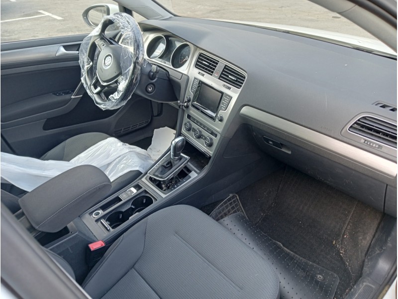 volkswagen golf vii lim. del año 2015