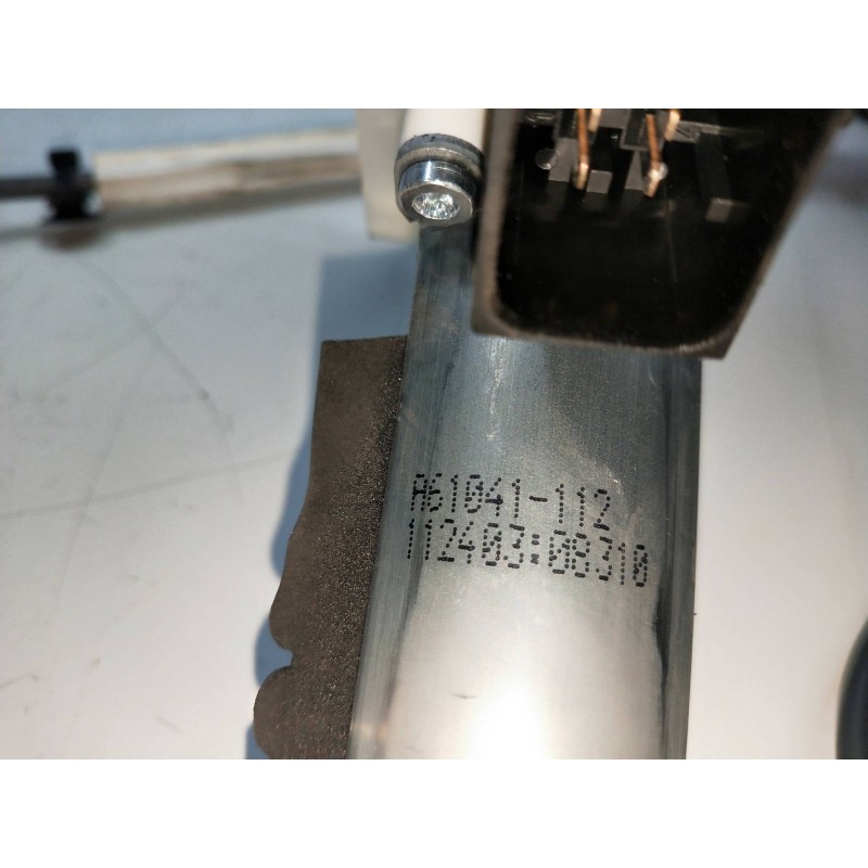 Recambio de elevalunas delantero derecho para mercedes clase cla (w117) shooting brake cla 220 d (117.903) referencia OEM IAM A6