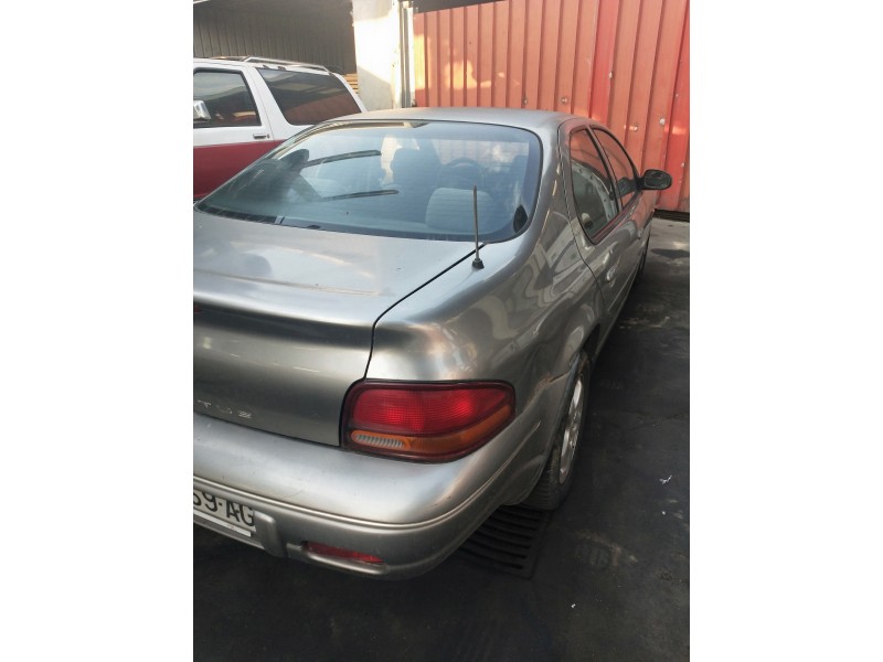 chrysler stratus berlina (ja) del año 1999