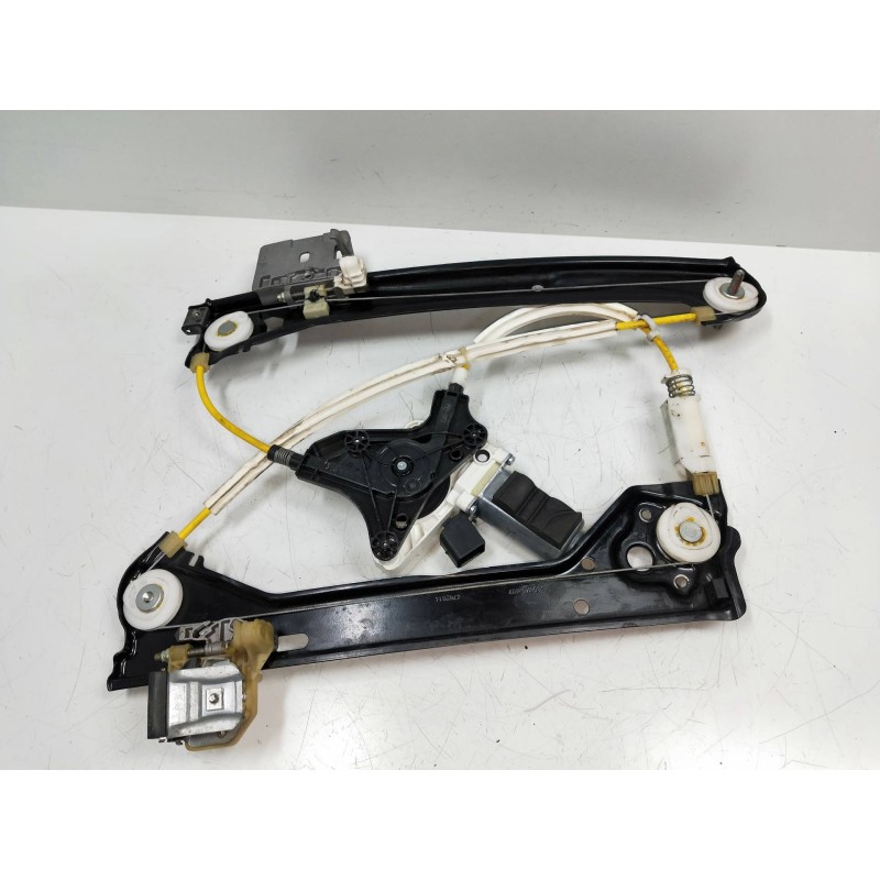 Recambio de elevalunas trasero derecho para mercedes clase cla (w117) shooting brake cla 220 d (117.903) referencia OEM IAM   5P