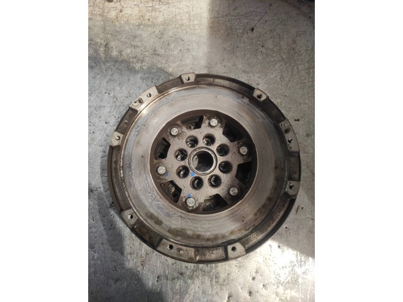 Recambio de kit embrague para opel corsa e color edition ecoflex referencia OEM IAM 55564199  