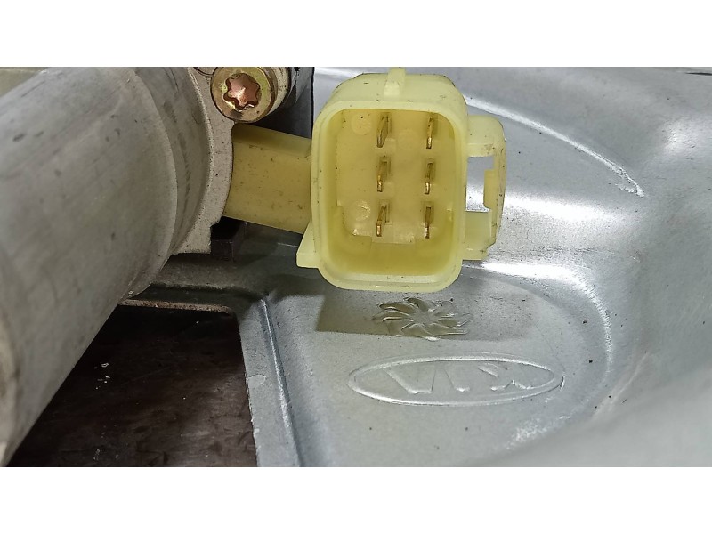 Recambio de elevalunas delantero derecho para kia opirus básico referencia OEM IAM 824803F010  