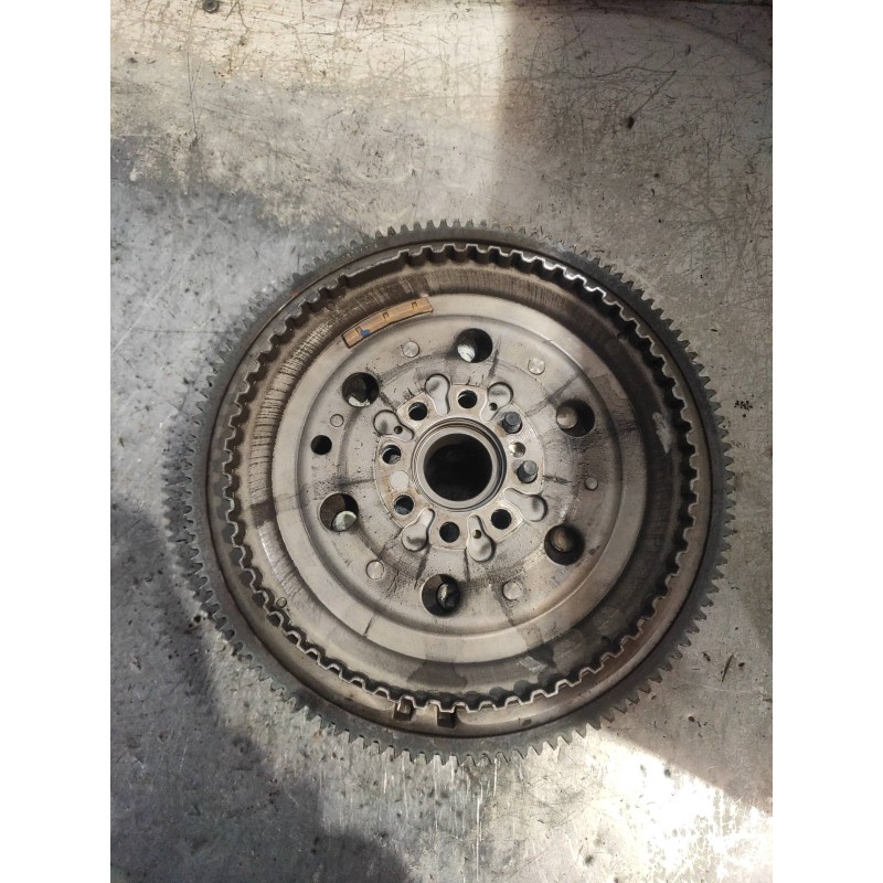 Recambio de kit embrague para opel corsa e color edition ecoflex referencia OEM IAM 55564199  