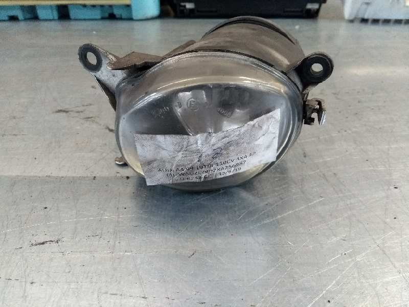 Recambio de faro antiniebla izquierdo para audi a4 berlina (b5) 1.9 tdi quattro referencia OEM IAM   